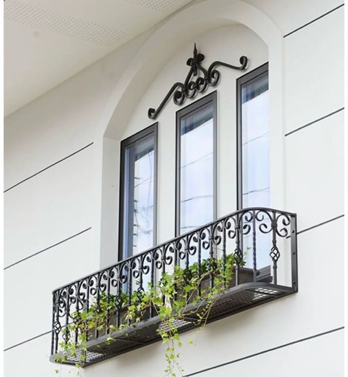Mẫu lan can sắt sơn tĩnh điện nhỏ gọn