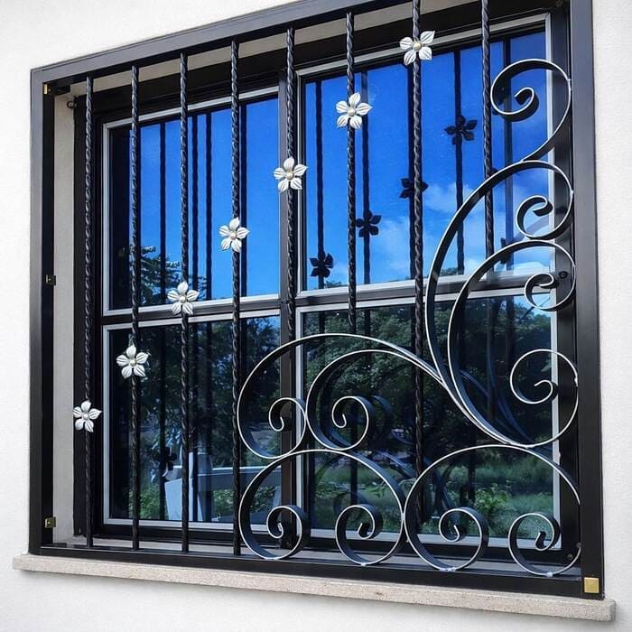Khung cửa sắt sơn tĩnh điện nghệ thuật
